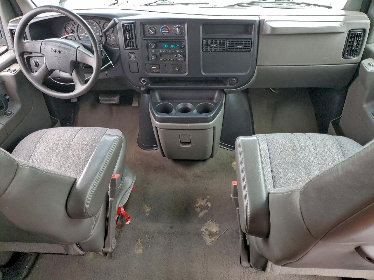 2007 GMC Savana G3500