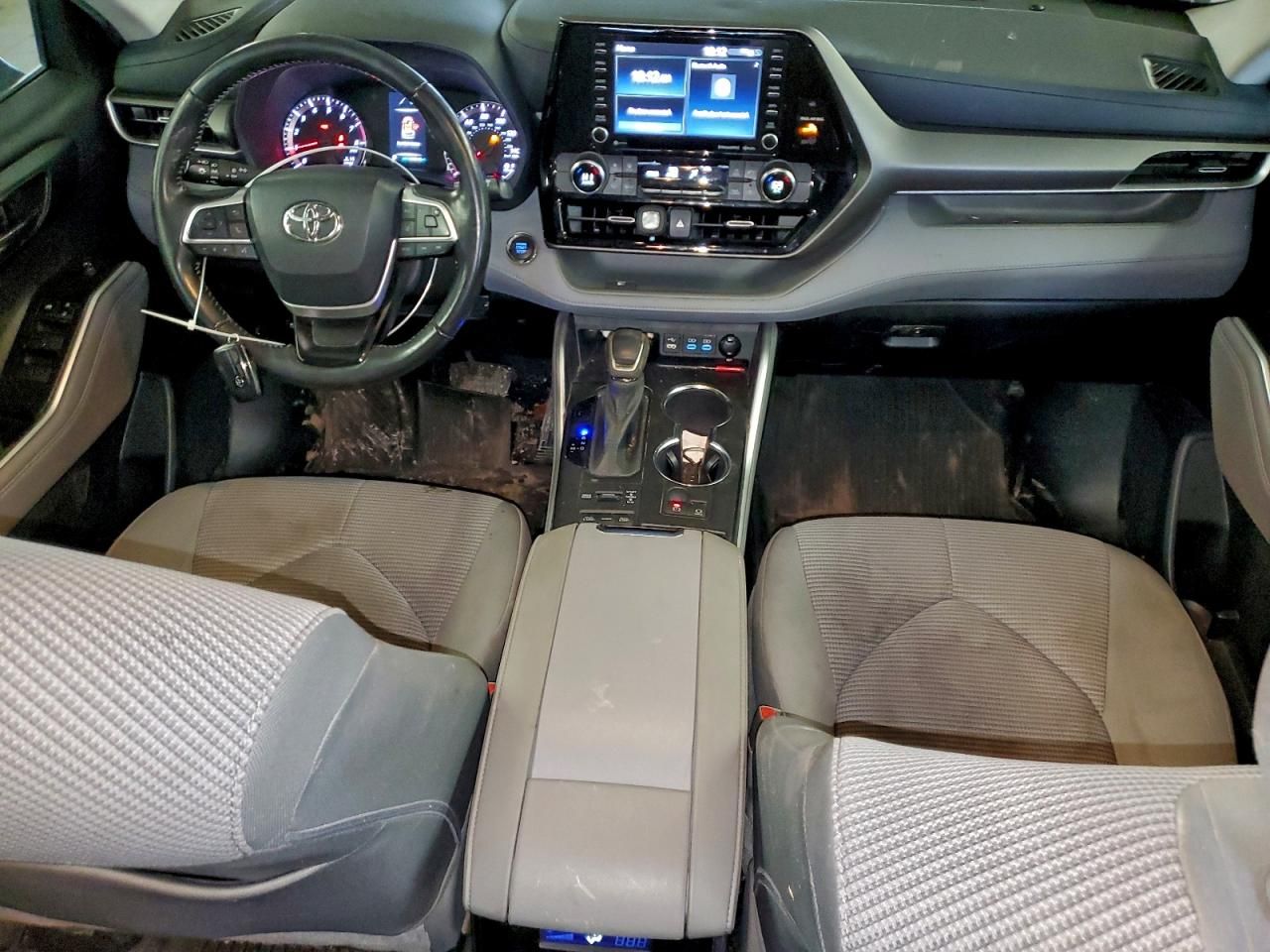 2022 Toyota Highlander l