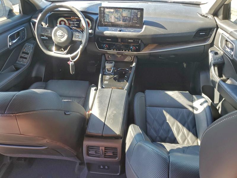 2024 Nissan Rogue Platinum