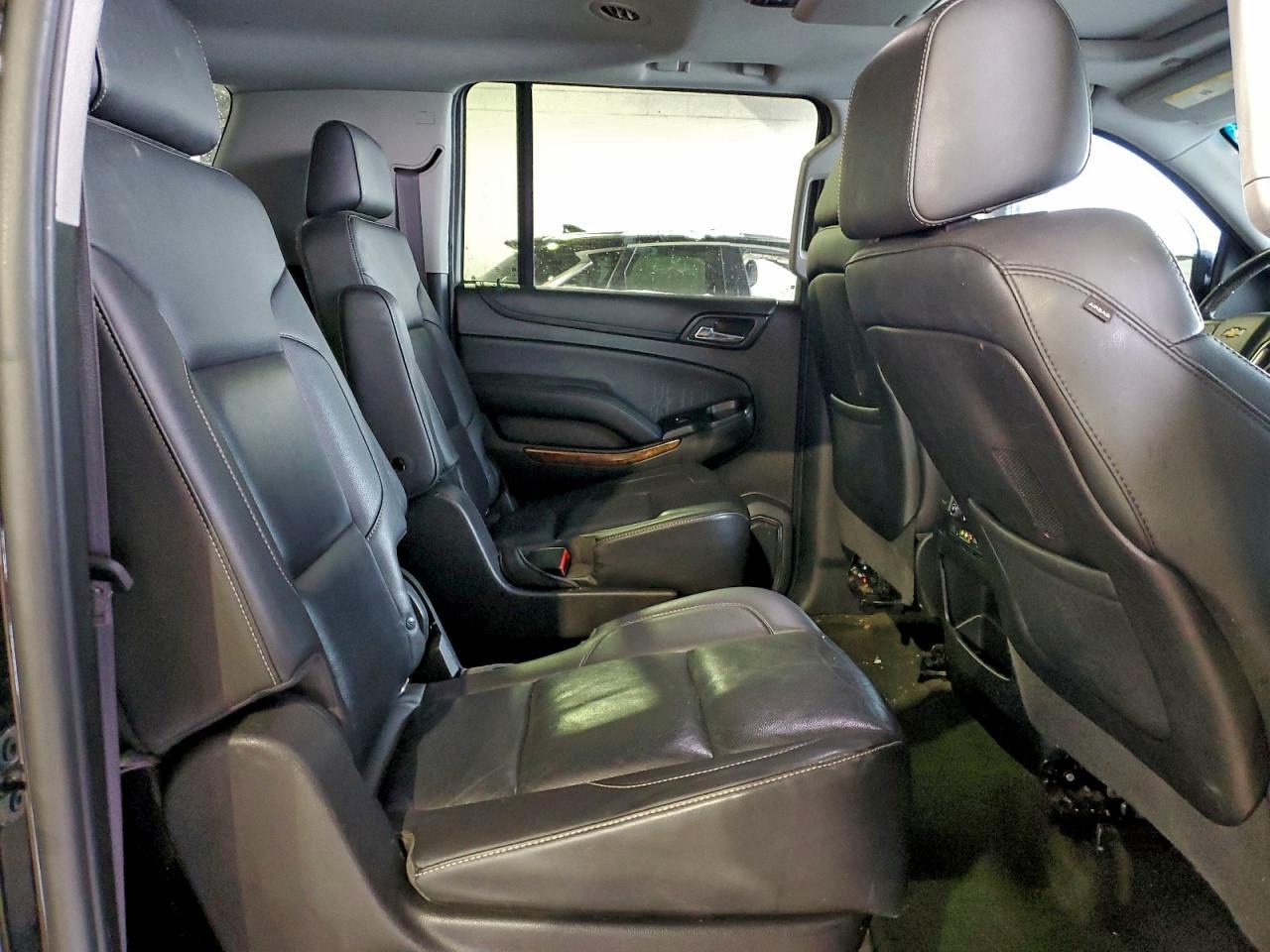 2016 Chevrolet Suburban K1500 ltz
