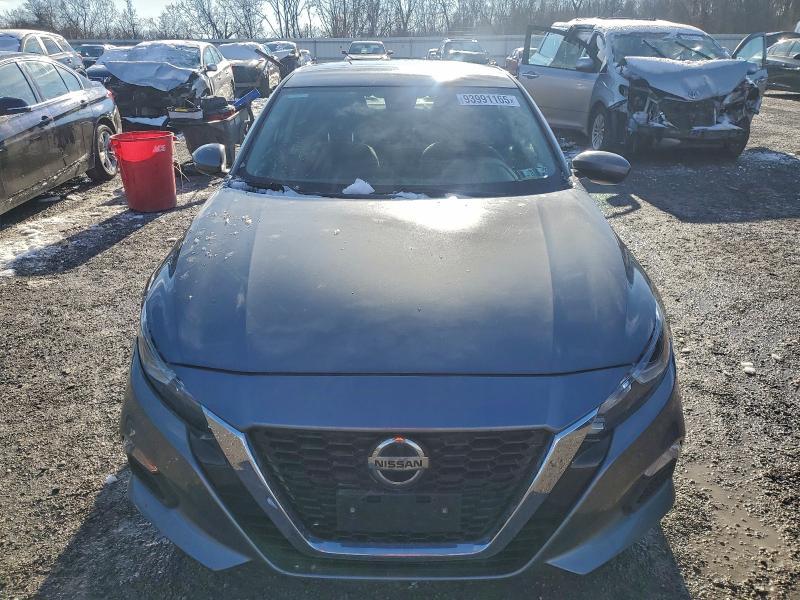 2021 Nissan Altima s