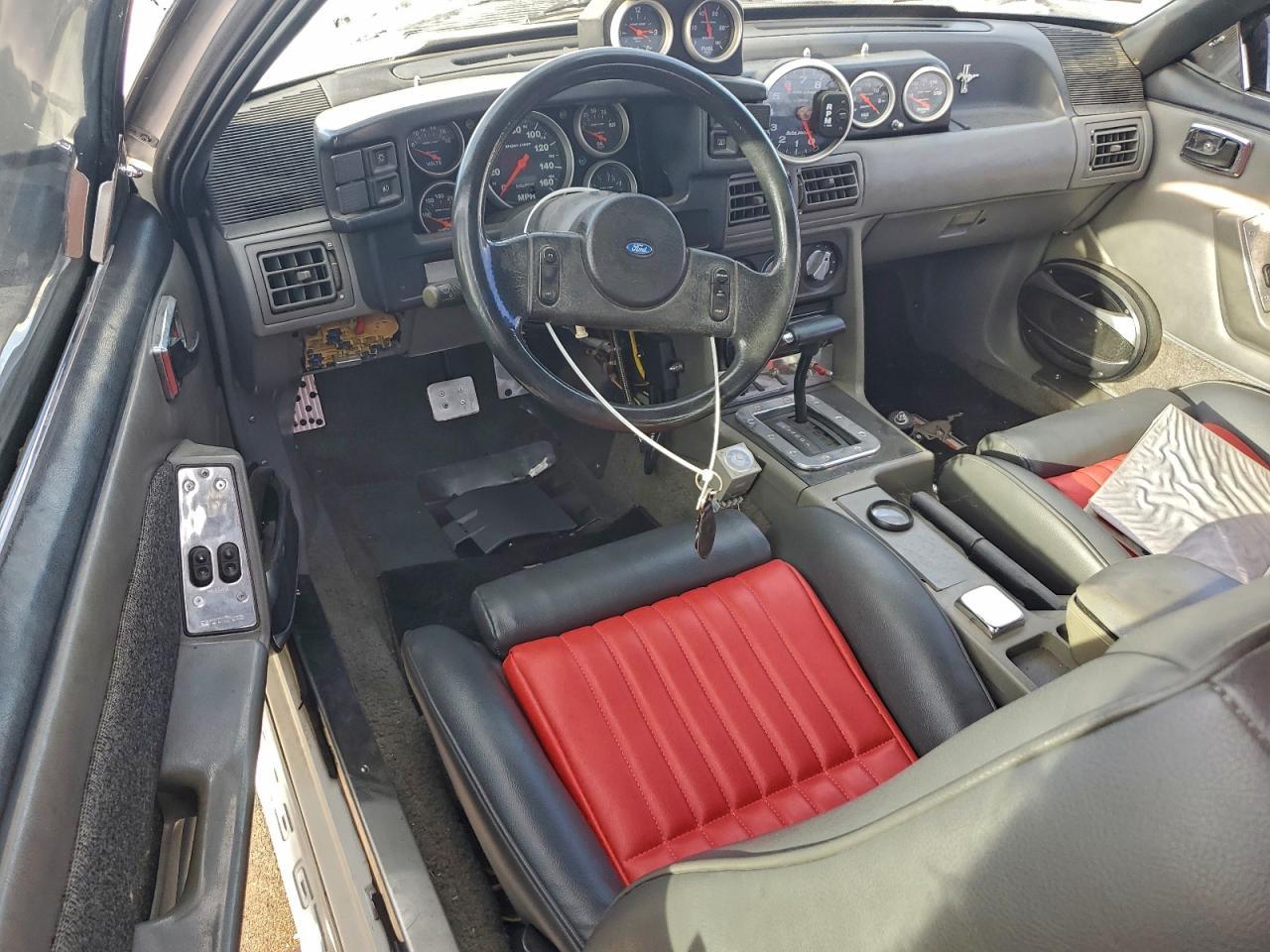 1987 Ford Mustang gt