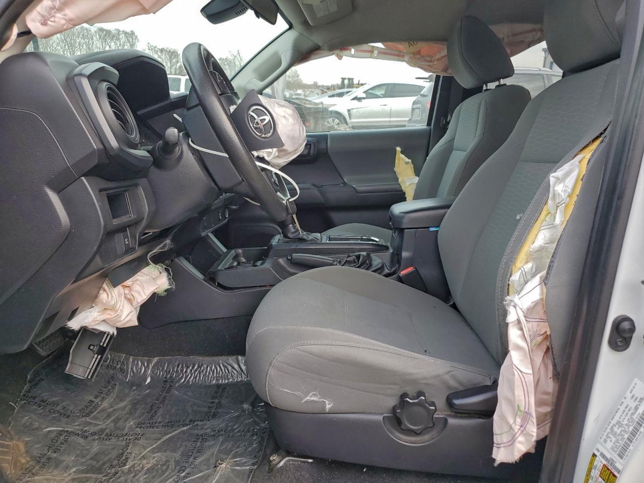 2019 Toyota Tacoma Access cab