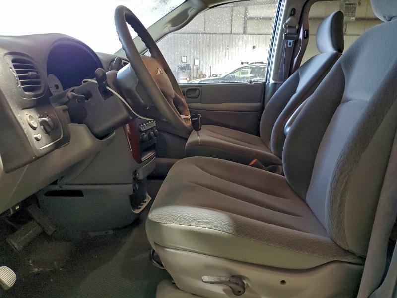 2006 Chrysler Town & Country lx