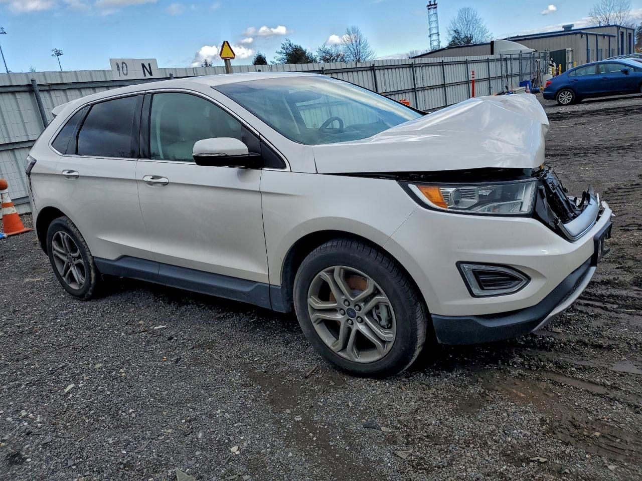 2017 Ford Edge Titanium