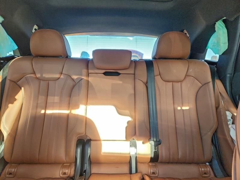 2023 Audi Q5 e Premium 55