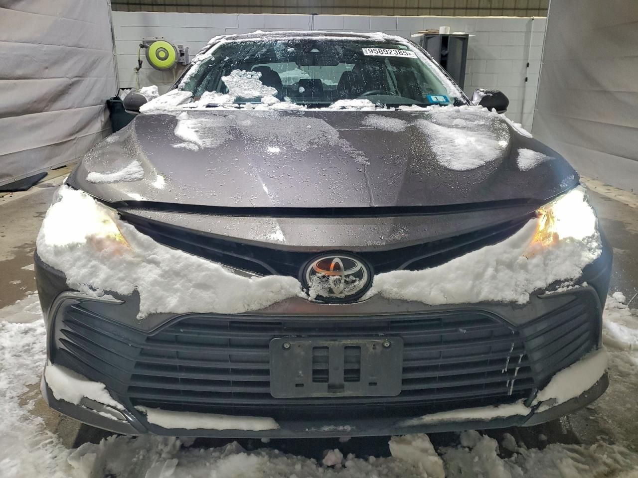 2021 Toyota Camry le