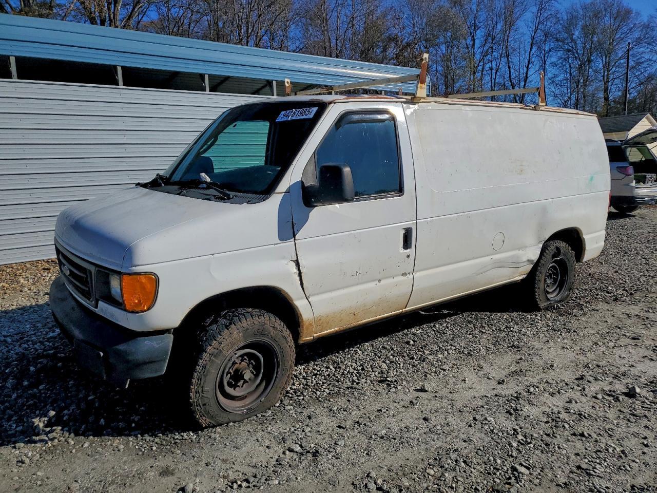 2004 Ford Econoline Cargo E-25