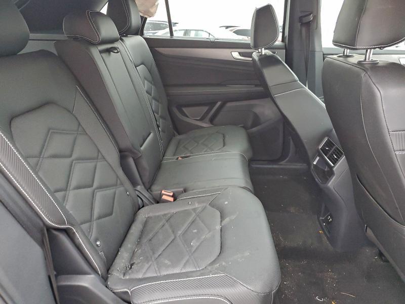 2025 Volkswagen Atlas Cross Sport se