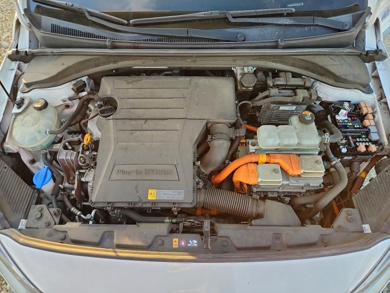 2020 Hyundai Ioniq se