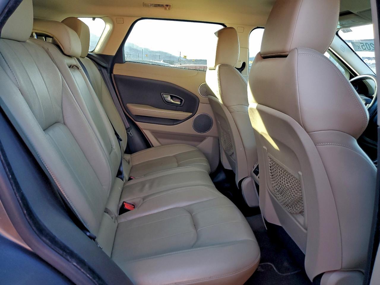 2018 Landau Boat Co Range Rover Evoque se
