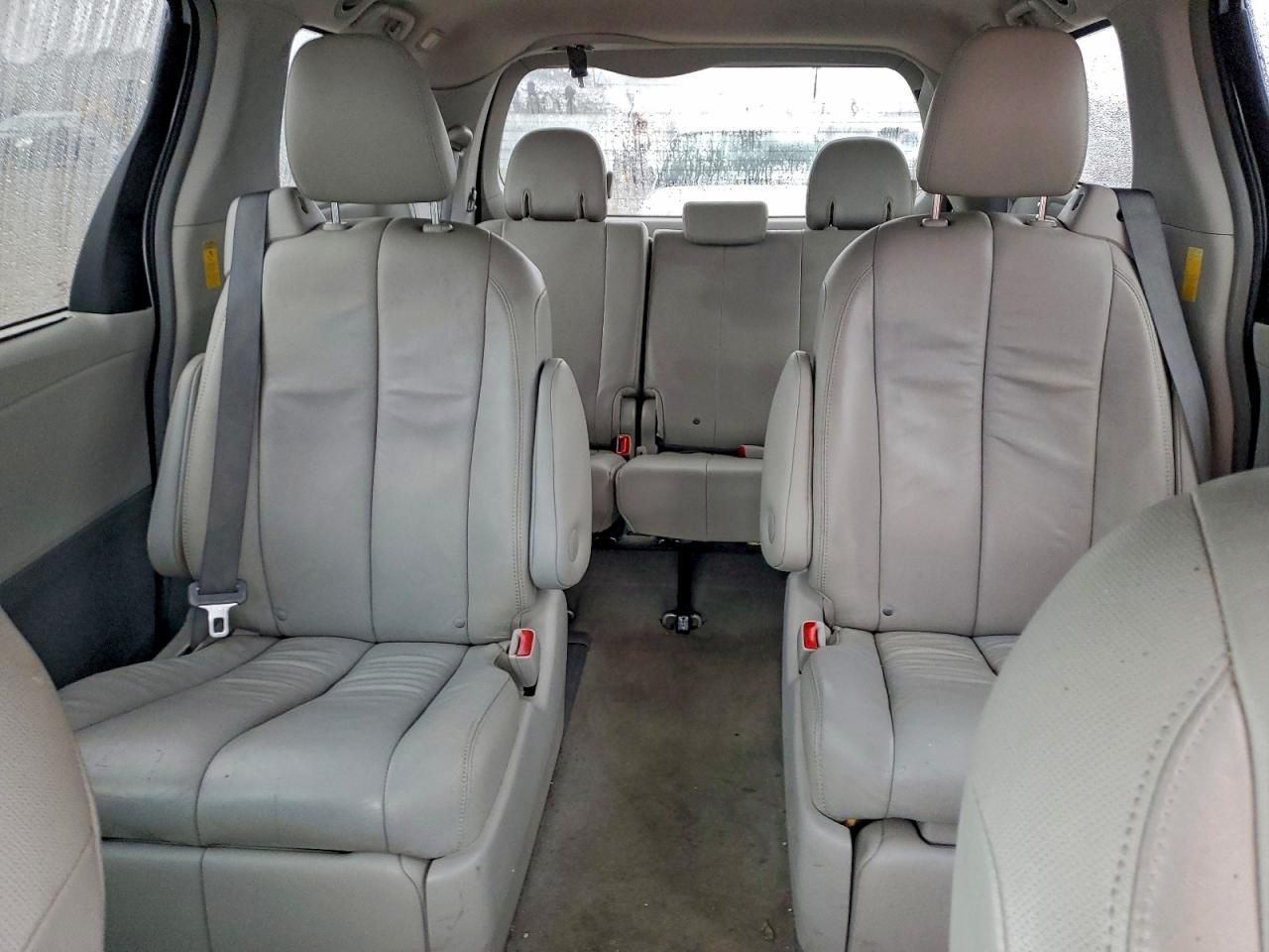 2014 Toyota Sienna xle