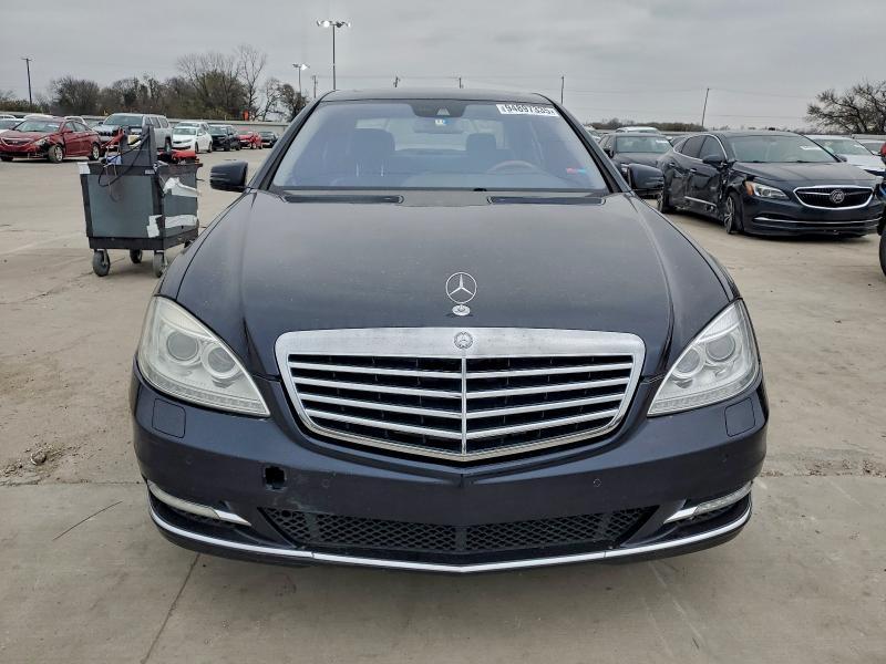 2010 Mercedes-Benz S 550