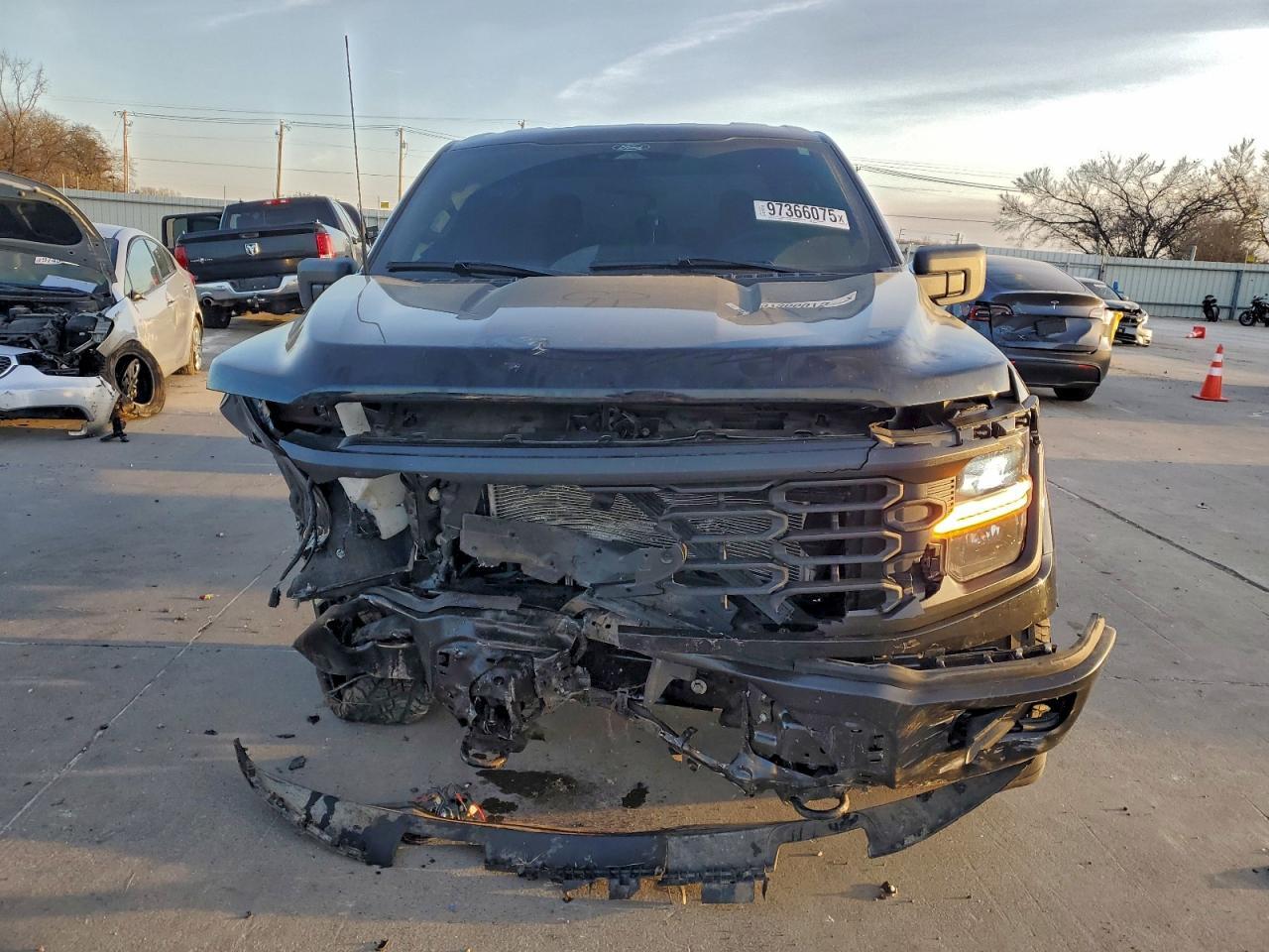 2025 Ford F150 stx