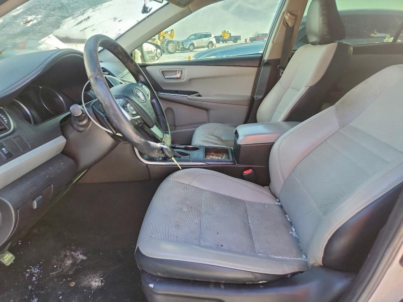 2016 Toyota Camry le