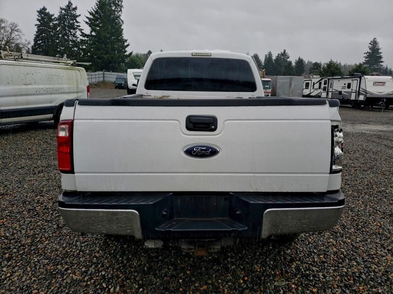2016 Ford F350 Crew C PU 4X4