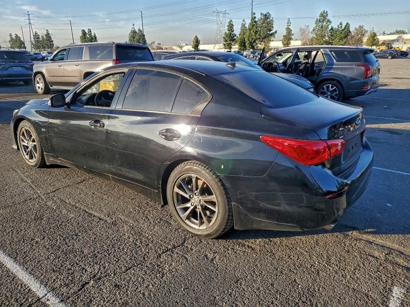 2017 Infiniti Q50 Premium