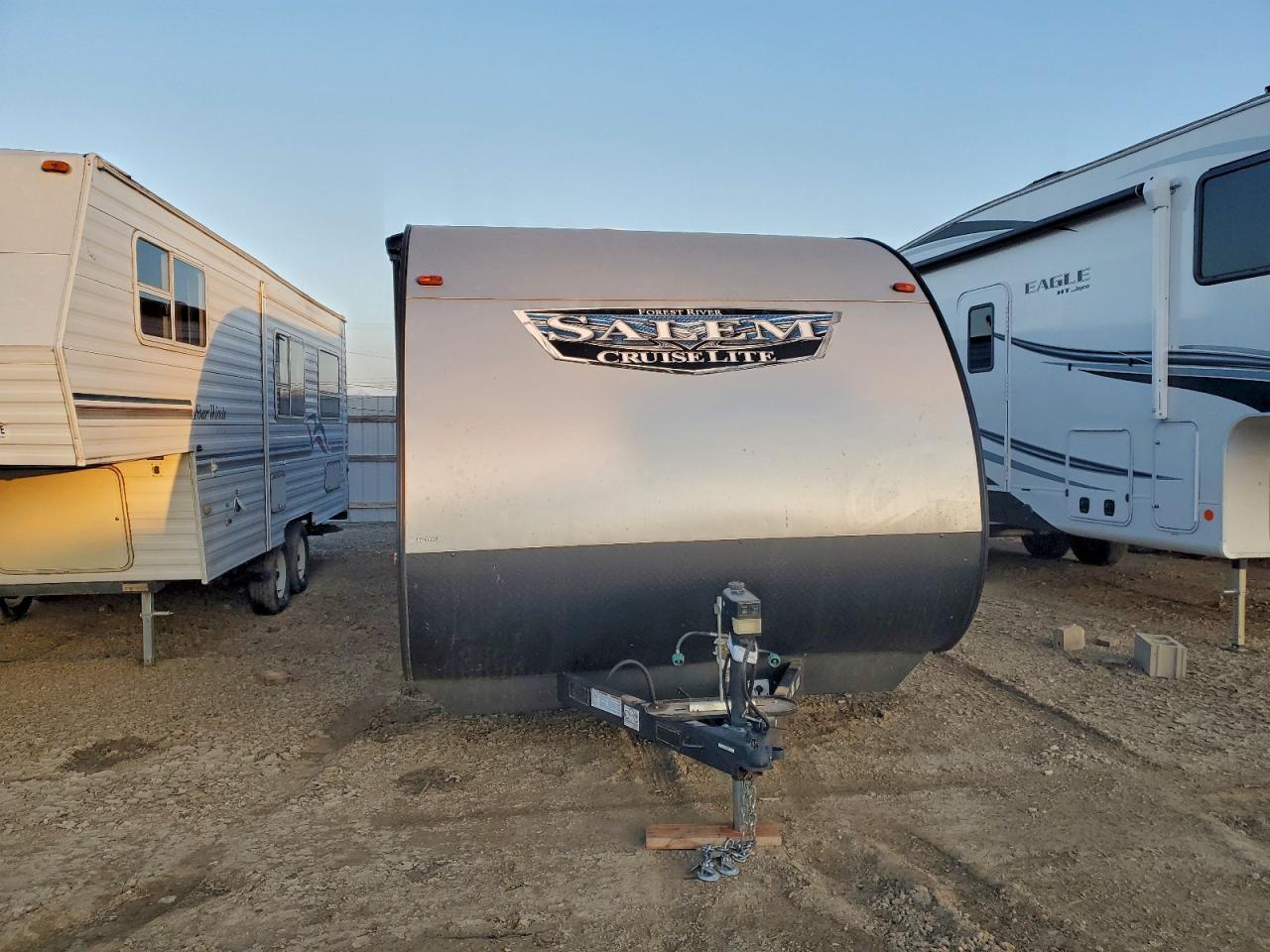 2021 Salem Towables Travel Trailer