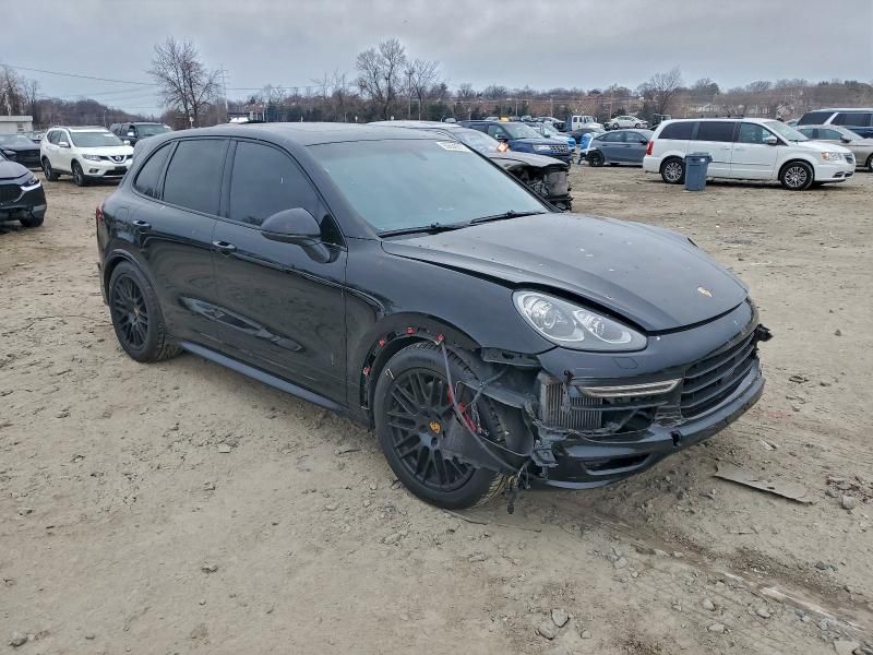2017 Porsche Cayenne gts