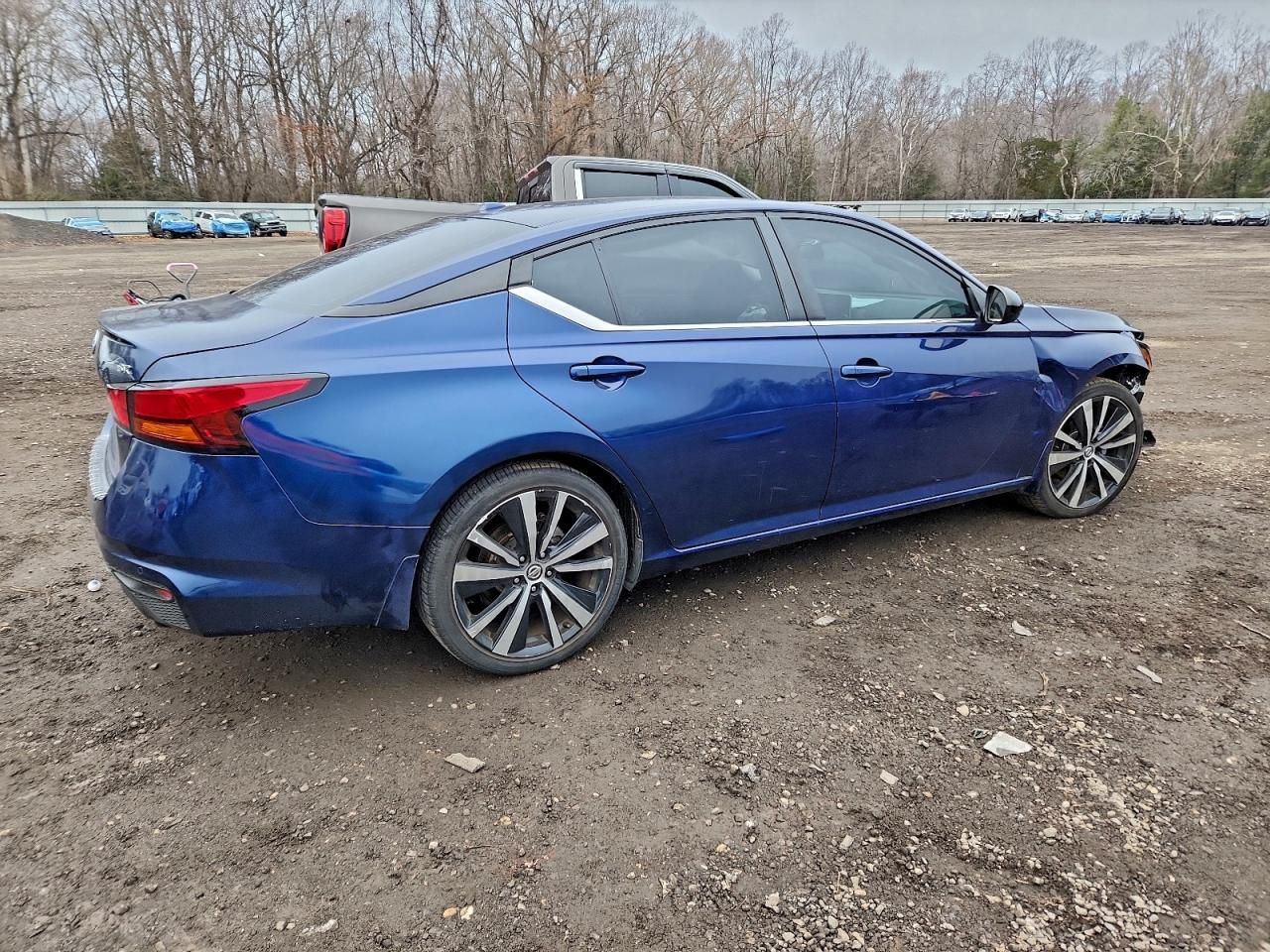 2021 Nissan Altima sr