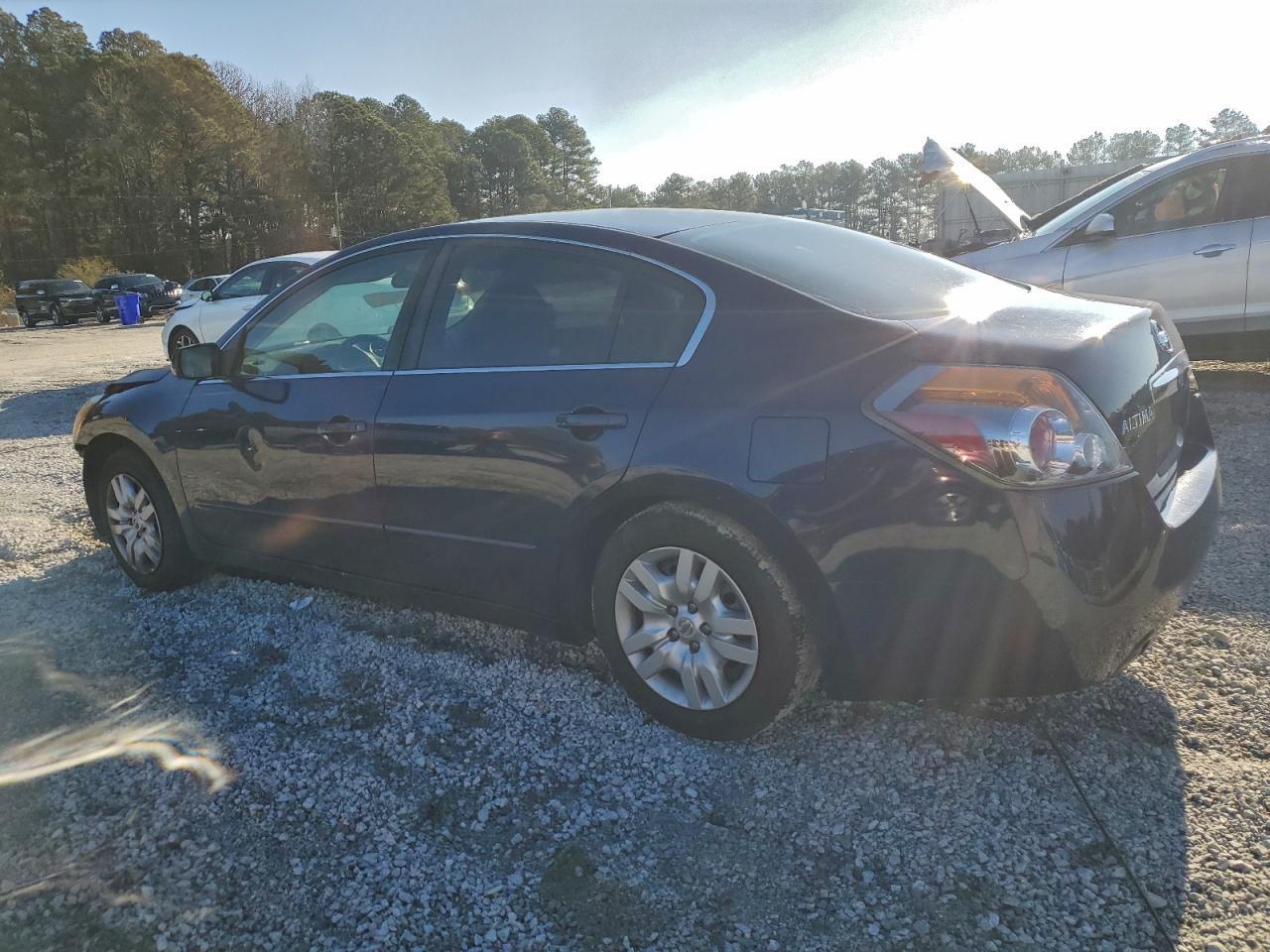 2011 Nissan Altima Base