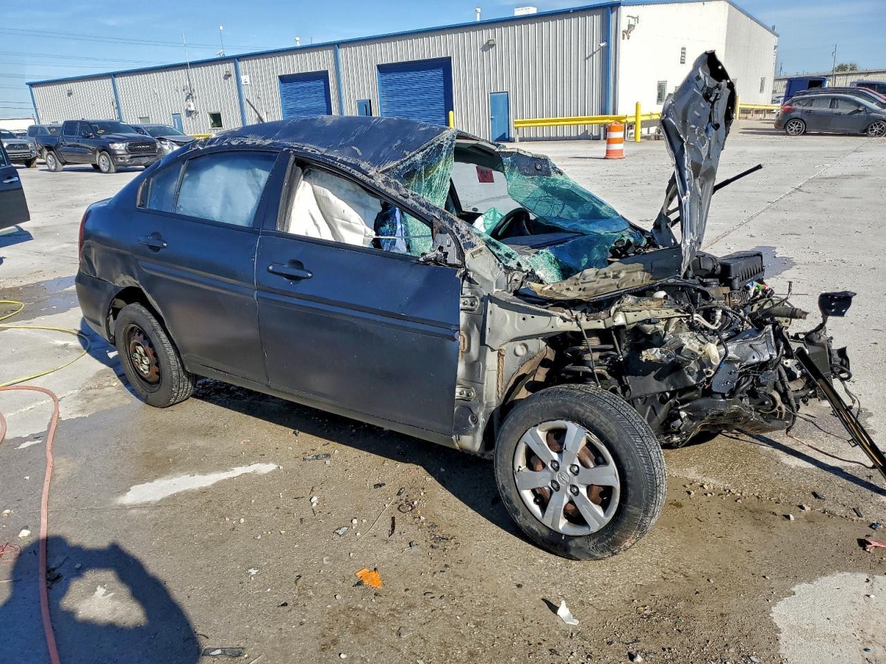 2011 Hyundai Accent gls