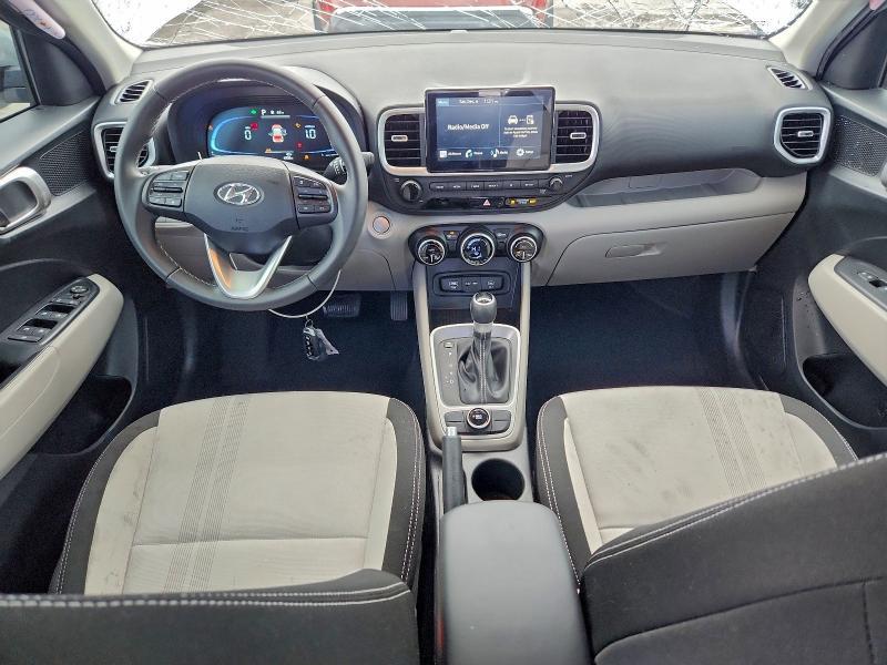 2025 Hyundai Venue sel
