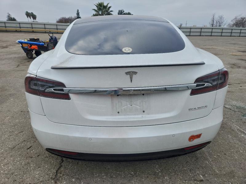 2020 Tesla Model s