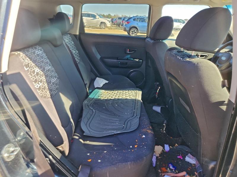 2011 KIA Soul +