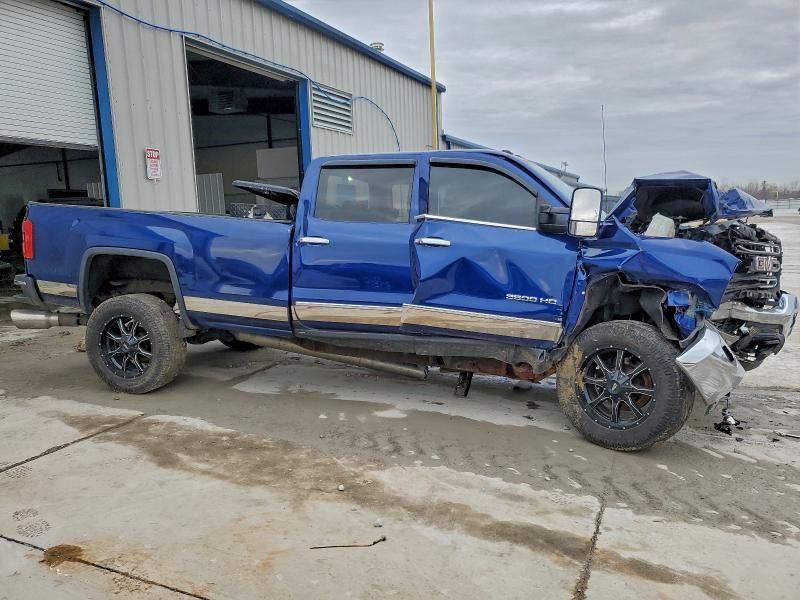 2015 GMC Sierra K3500 slt