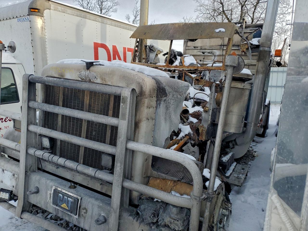 1995 Peterbilt 379 Semi Truck