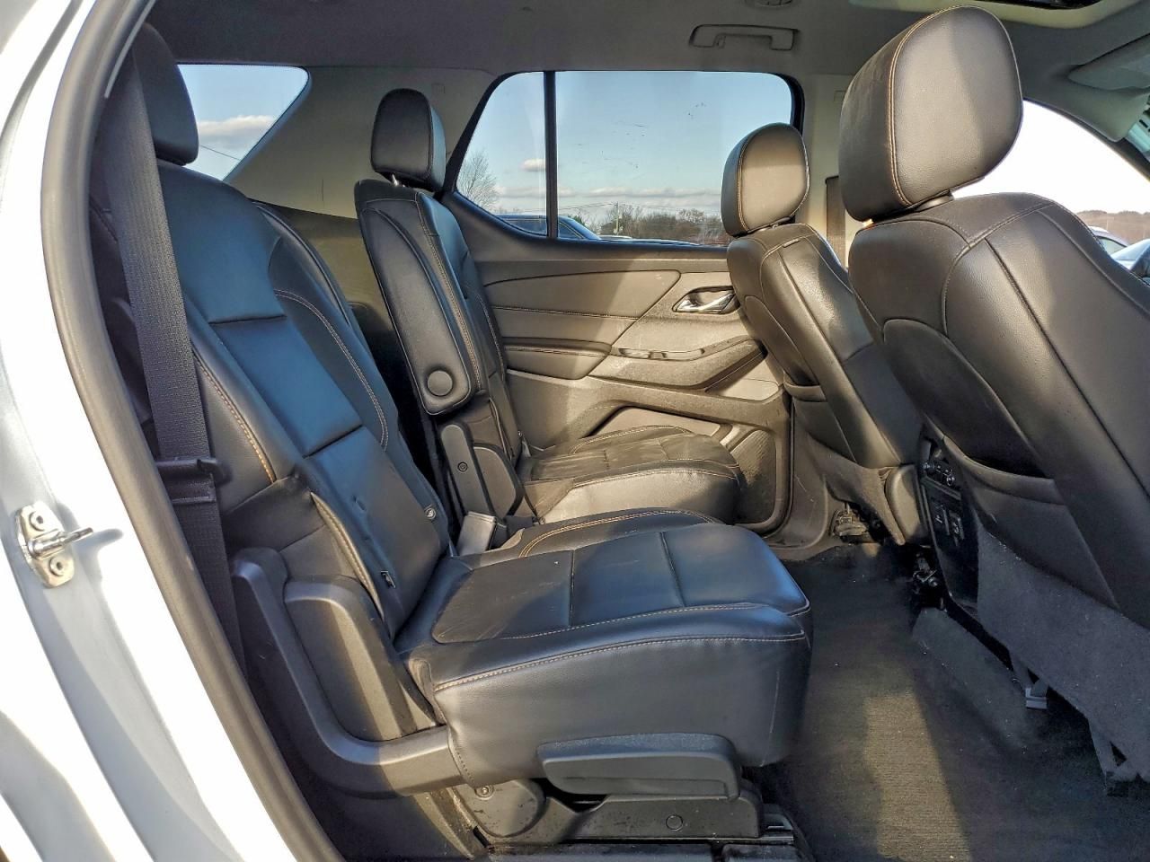 2021 Chevrolet Traverse lt