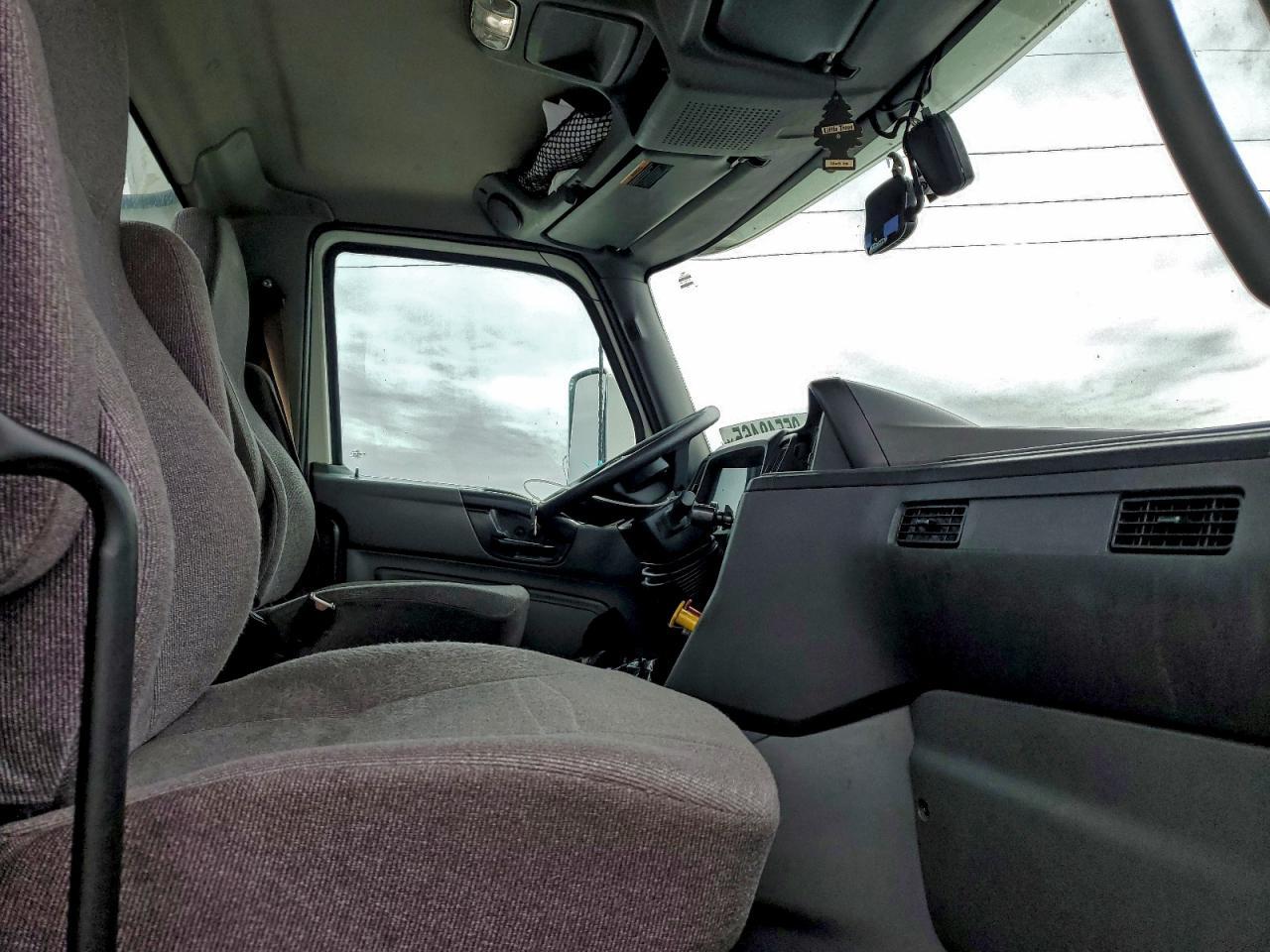 2020 International LT625 Semi Truck