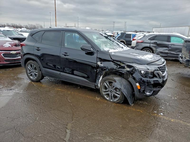 2022 KIA Seltos lx