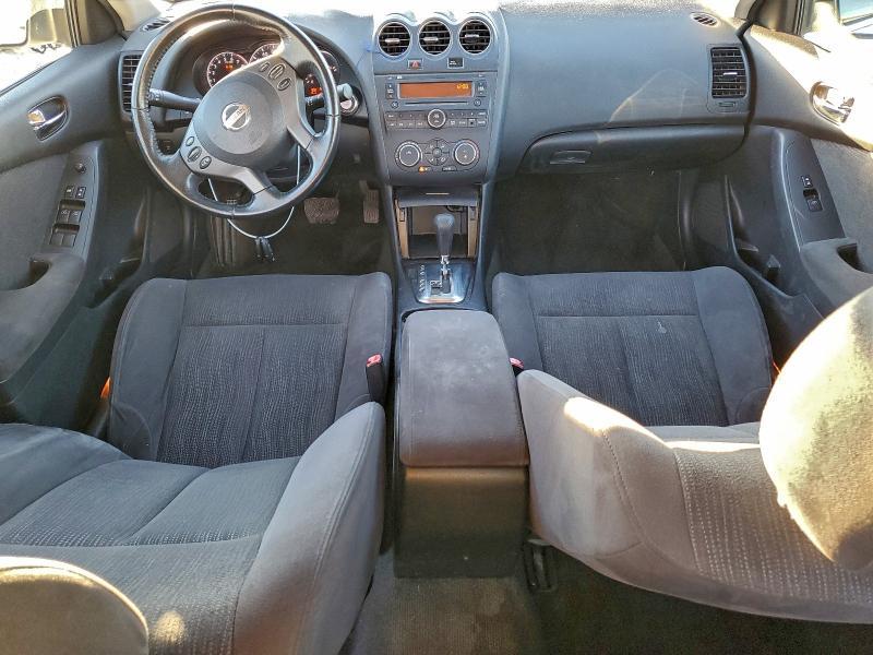 2010 Nissan Altima Base