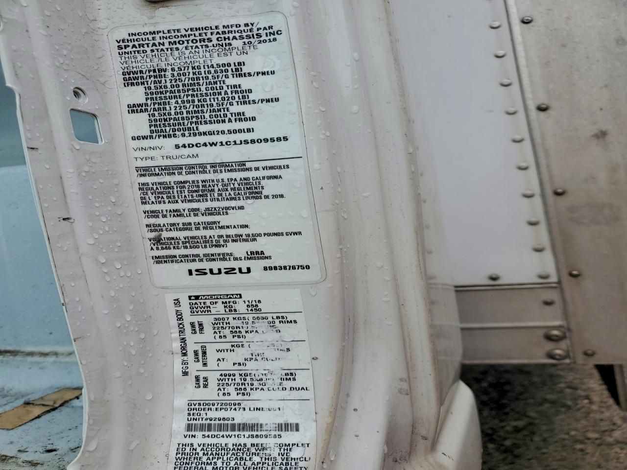 2018 Isuzu Npr hd box Truck