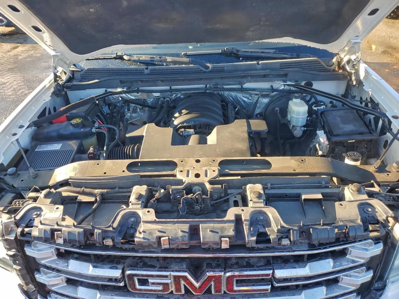 2016 GMC Sierra C1500 slt