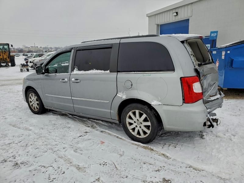 2013 Chrysler Town & Country Touring