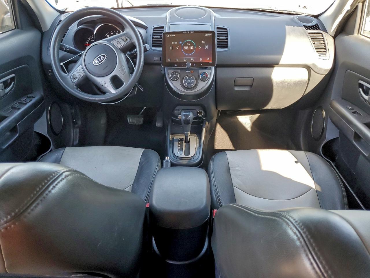 2010 KIA Soul +