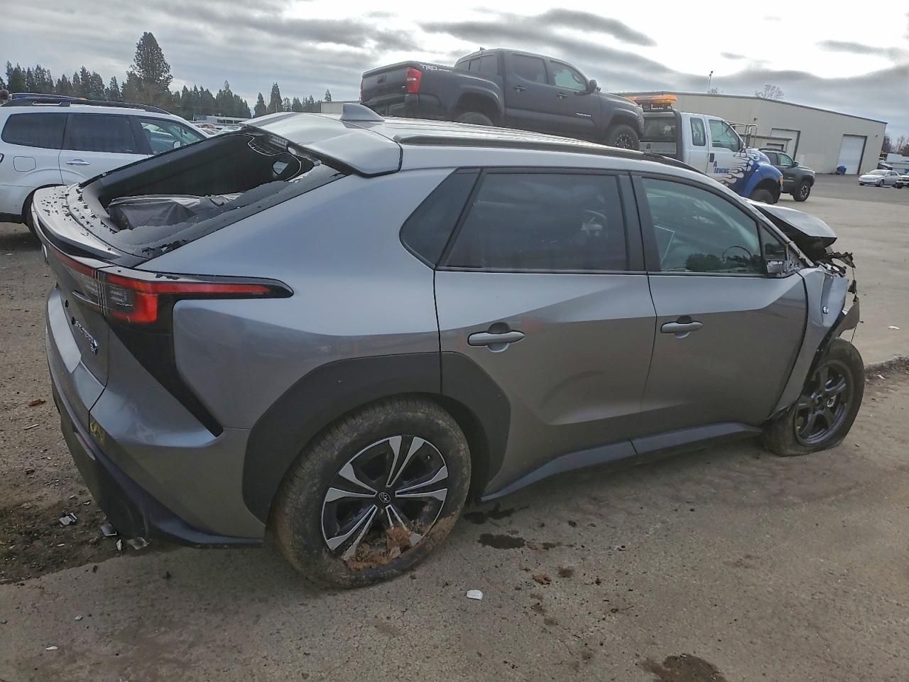 2025 Subaru Solterra Premium