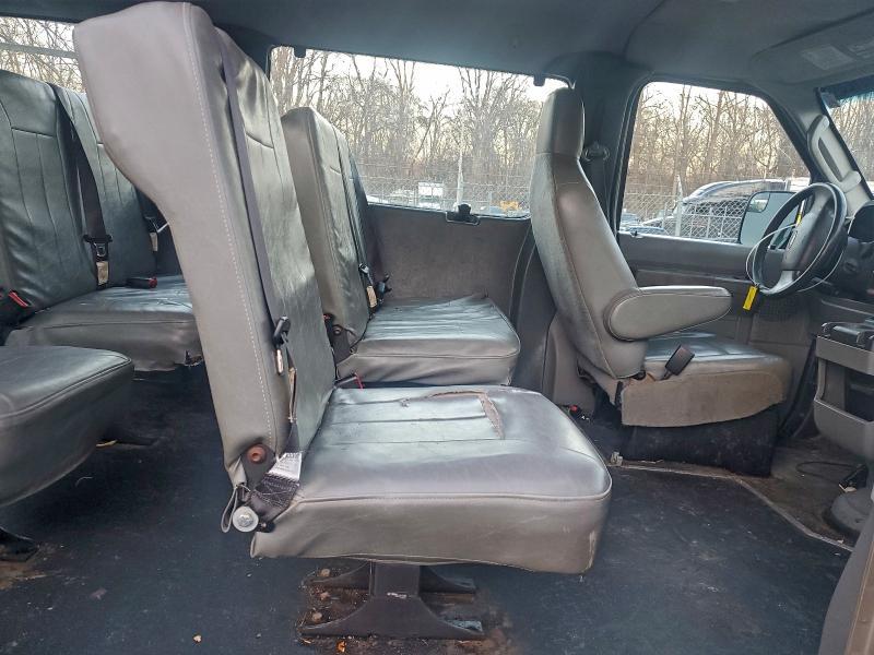 2014 Ford Econoline E250 van