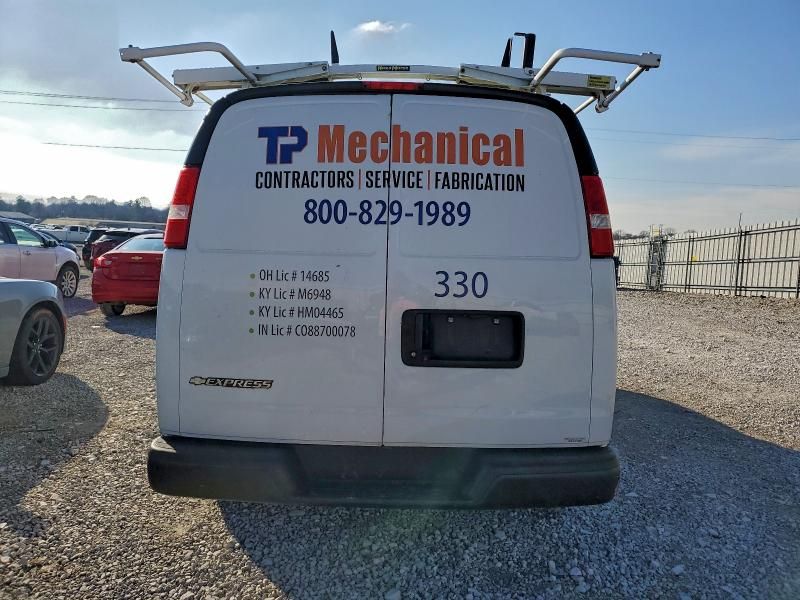 2020 Chevrolet Express G2500