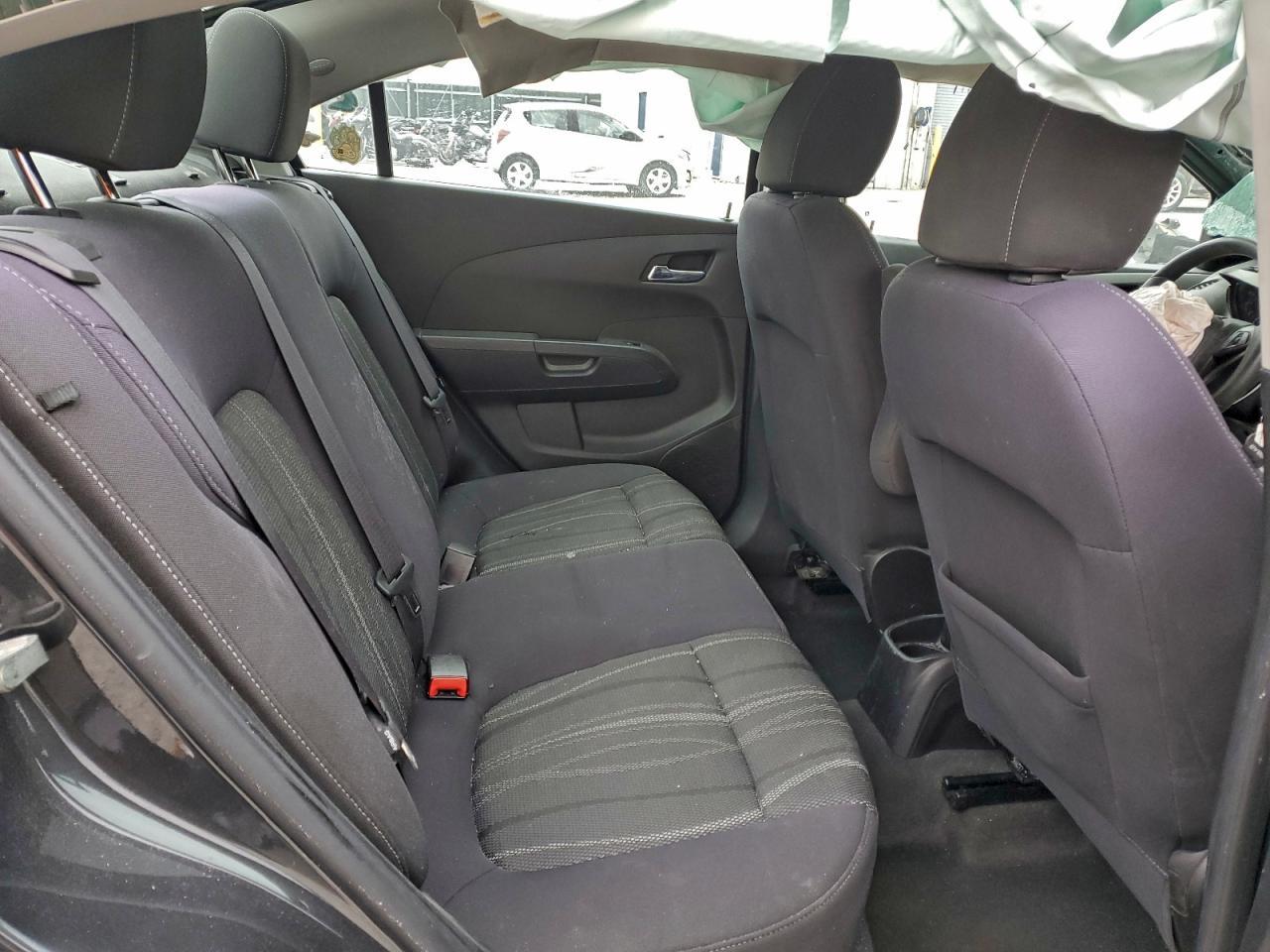 2015 Chevrolet Sonic lt