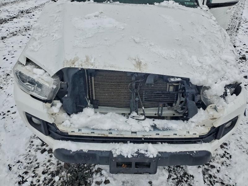 2017 Toyota Tacoma Double cab