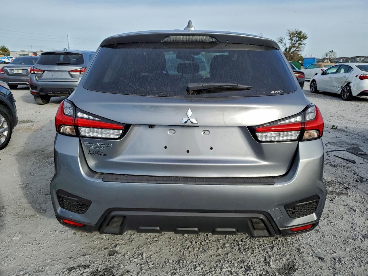 2025 Mitsubishi Outlander Sport s