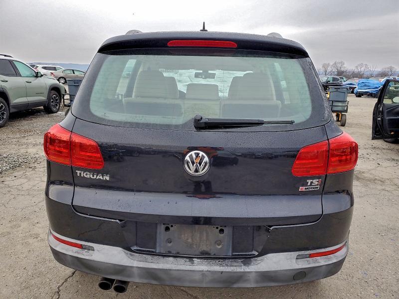2016 Volkswagen Tiguan s