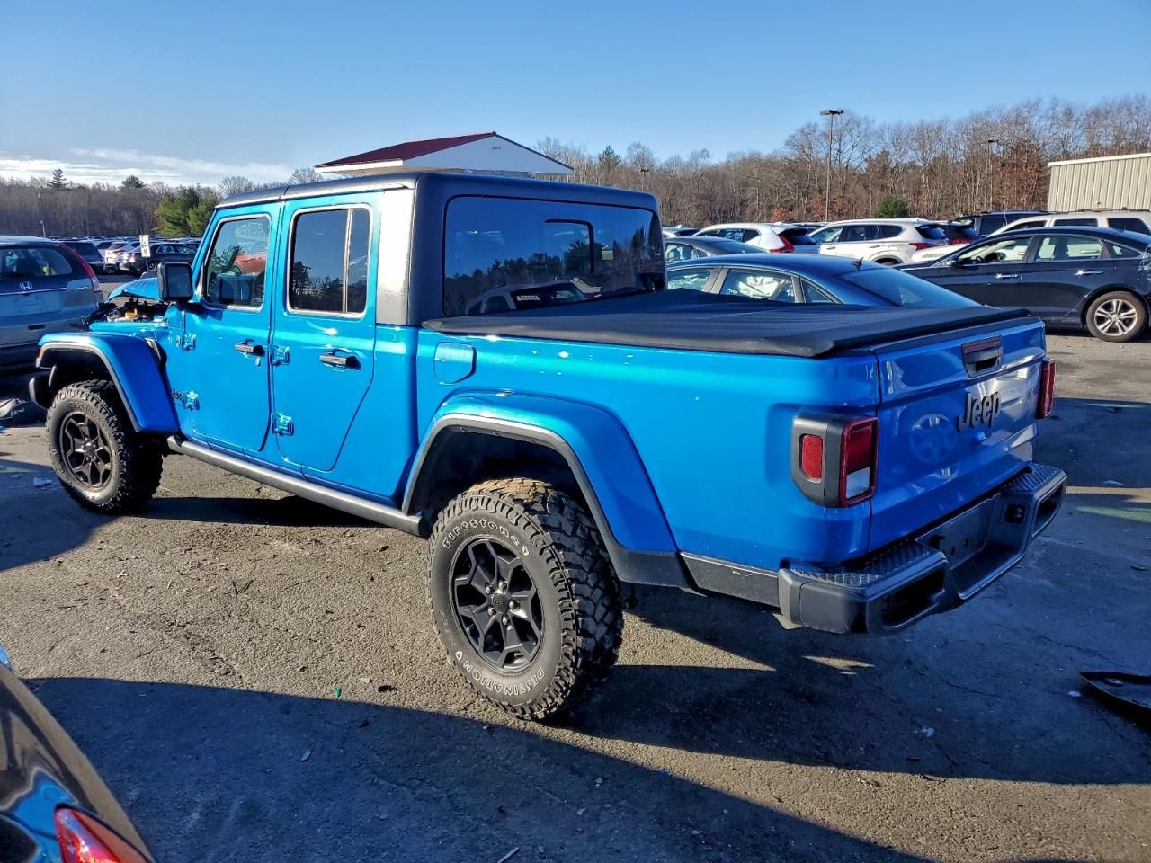 2022 Jeep Gladiator Sport