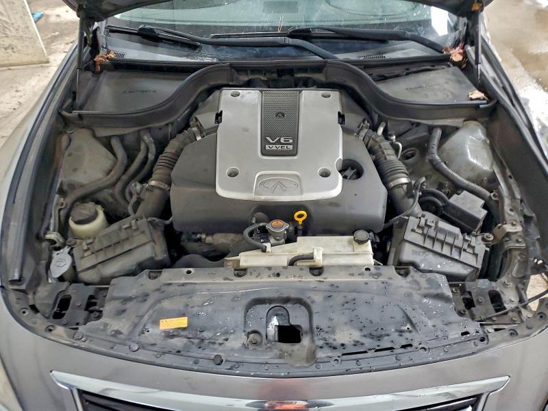 2013 Infiniti G37