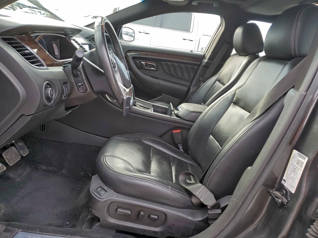 2017 Ford Taurus Limited