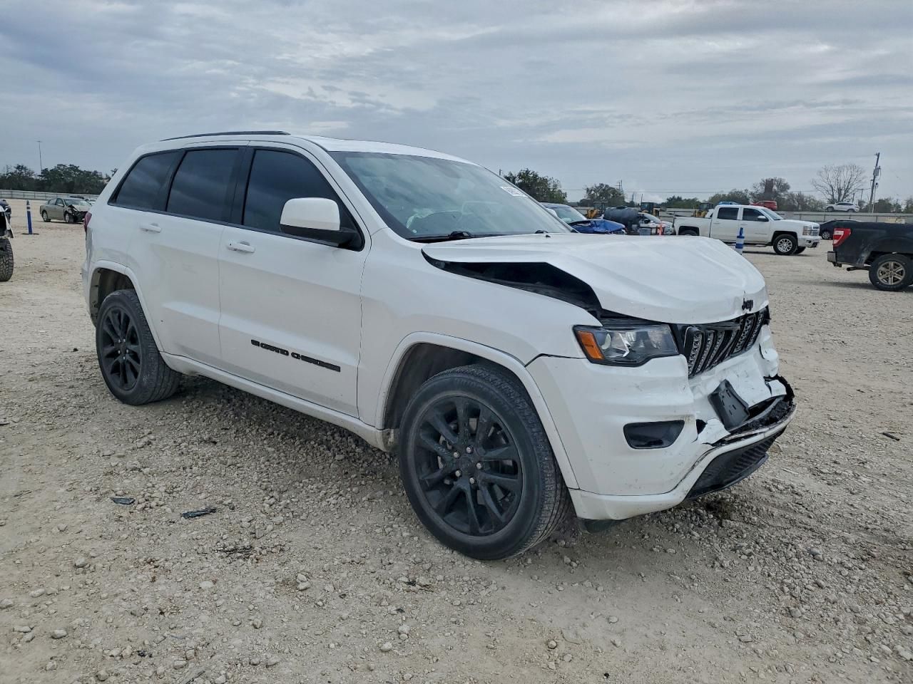 2022 Jeep Grand Cherokee Laredo e